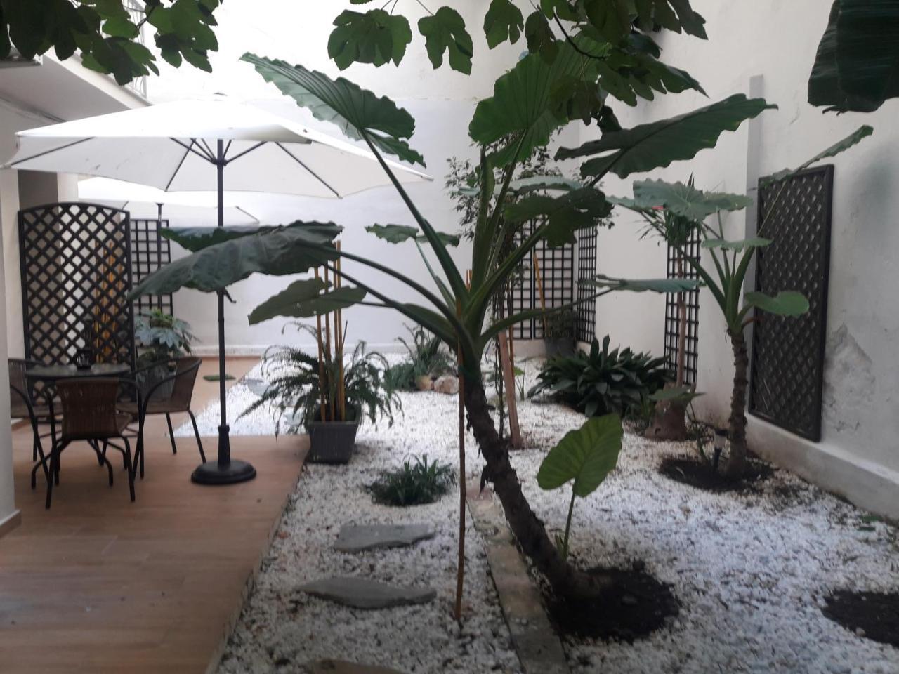 Studio Posh With Garden In Kolonaki Athen Eksteriør billede
